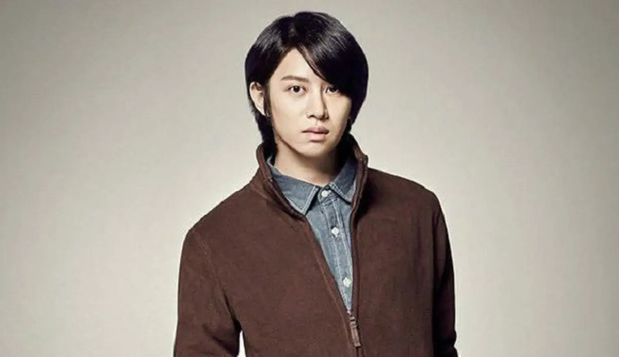 Tentu saja saat ini Super Junior disibukan dengan jadwal promosi Lo Siento. Akan tetapi Heechul tidak hadir saat Super Junior memprommosikan single terbarunya itu. (Foto: Soompi.com)