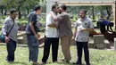 Rombongan jenazah yang diberangkatkan dari rumah duka di kediaman Said di Pondok Bambu, Jakarta Timur, tiba di lokasi pemakaman sekitar pukul 10.23 WIB.  (Deki Prayoga/Bintang.com)