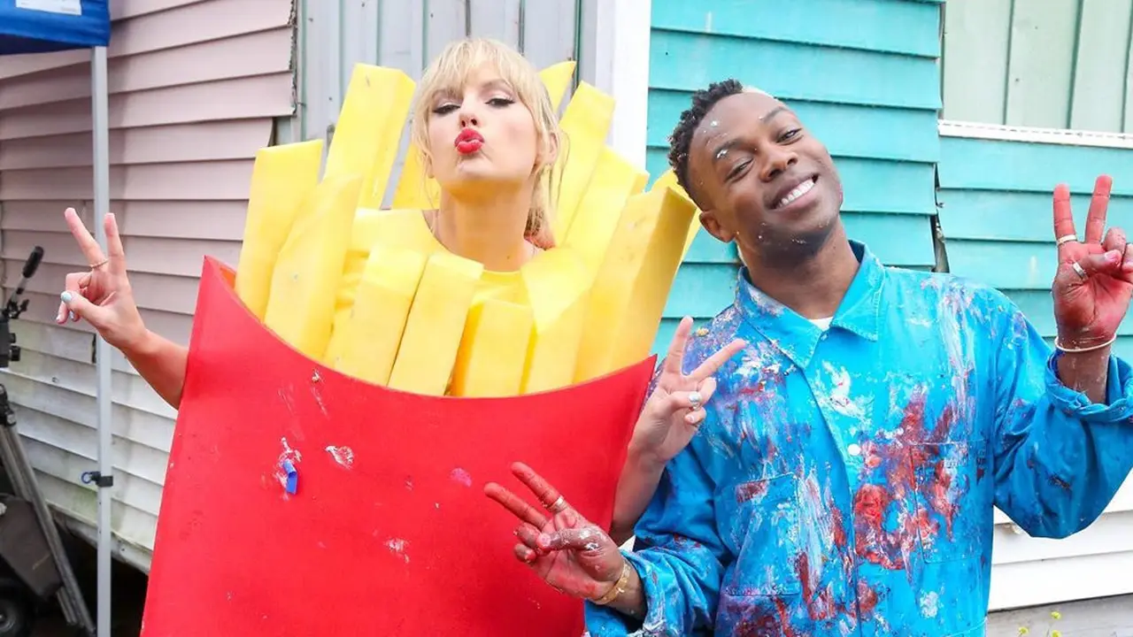 [Fimela] Taylor Swift dan Katy Perry