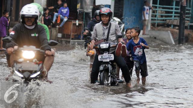 20160720-Banjir-Jakarta-YR