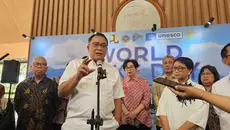 Menteri LH Blak-blakan Kendala Padamkan Kebakaran Hutan Kalimantan