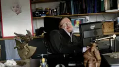 Ilmuwan terkemuka Stephen Hawking saat di kantornya di The Centre for Mathematical Sciences, University of Cambridge, London, Inggris, 14  Desember 2011. Hawking meninggal dunia pada hari ini, Rabu (14/3/2018). (AFP PHOTO/LONDON SCIENCE MUSEUM/SARAH LEE)