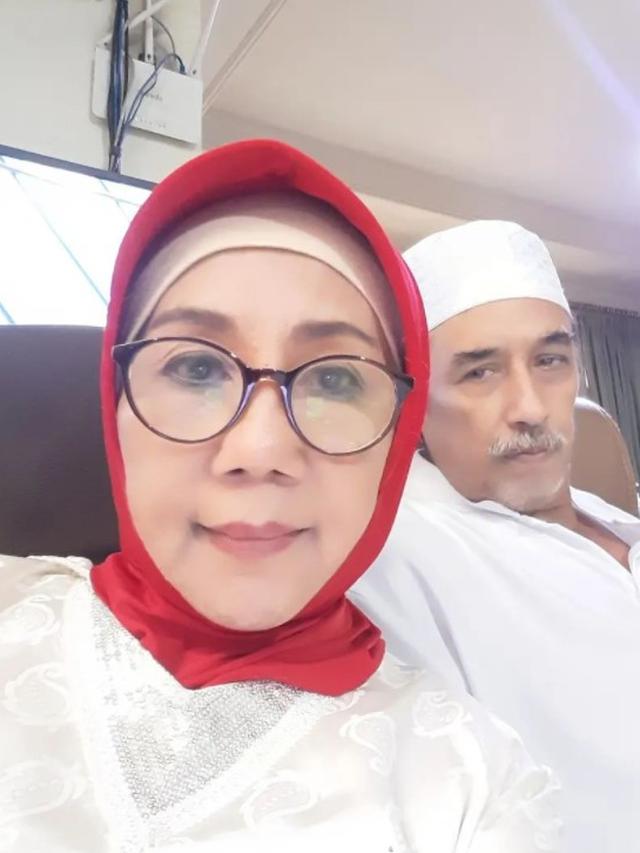 6 Potret Wajah Asli Mbah Dok KKN Di Desa Penari, Beda Banget