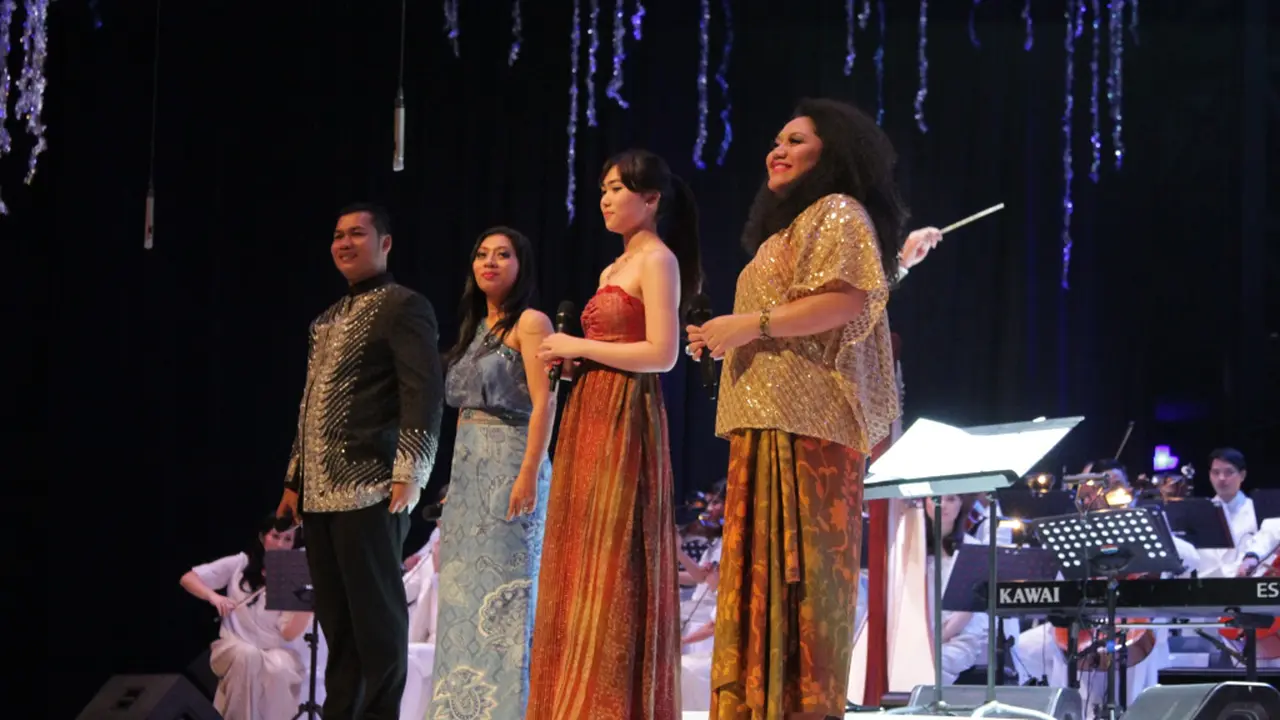 Spirit of the Season - Classical Christmas Concert 2014 8
