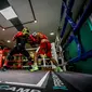 Hebi Marapu melakukan latih tanding dengan petinju dari Navas Boxing Camp untuk mempersiapkan diri dalam menghadapi pertarungan di Pattaya. (Istimewa)