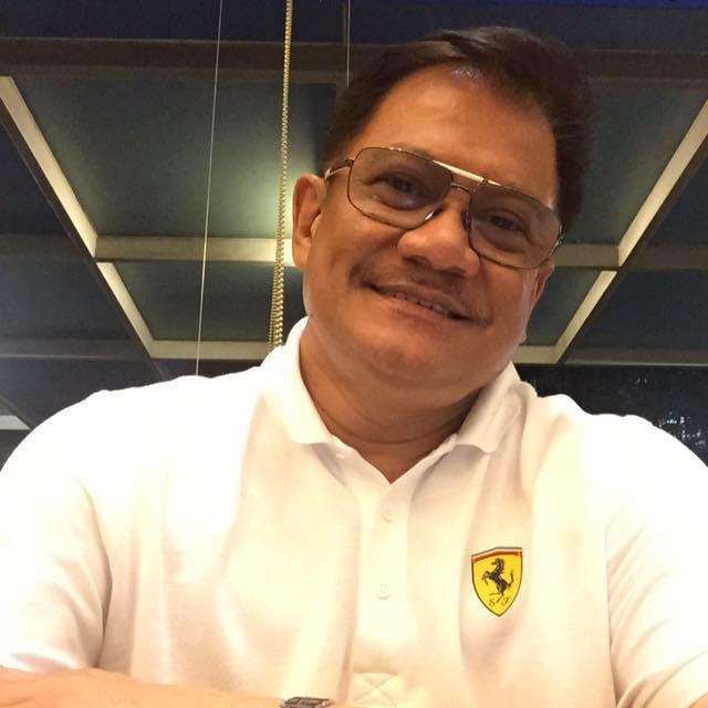 Berasal dari Thailand, Ini 5 Potret Ayah Chicco Jerikho yang Jarang Tersorot