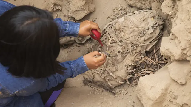 FOTO: Enam Mumi Anak-Anak Berusia 800 Tahun Ditemukan di Peru