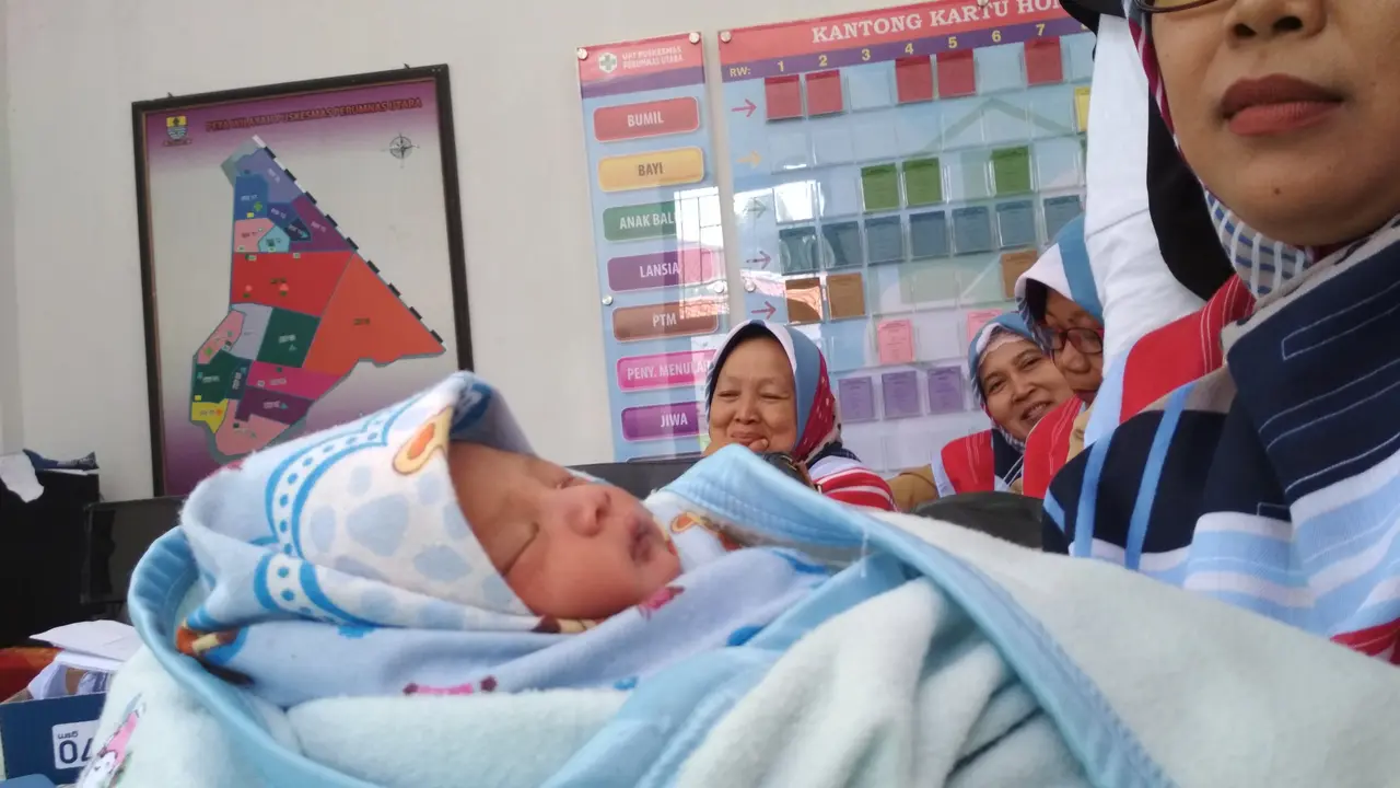 Kronologi Pembuangan Bayi di Bak Sampah yang Terkunci
