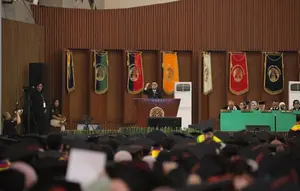 Era AI Ubah Dunia Kerja, Wadirut MIND ID Titip Pesan di Wisuda UI