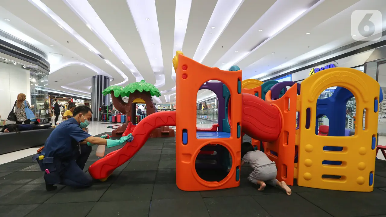 Cegah Virus Corona, Mall Ini Lakukan Disinfeksi