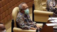 Menteri PUPR Basuki Hadimuljono rapat kerja dengan Komisi V DPR RI di Senayan, Jakarta, Rabu (17/3/2021). Rapat membahas penanganan infrastruktur pascabencana dan pengembangan Food Estate dan Pembangunan Infrastruktur Ketahanan Pangan. (Liputan6.com/Angga Yuniar)