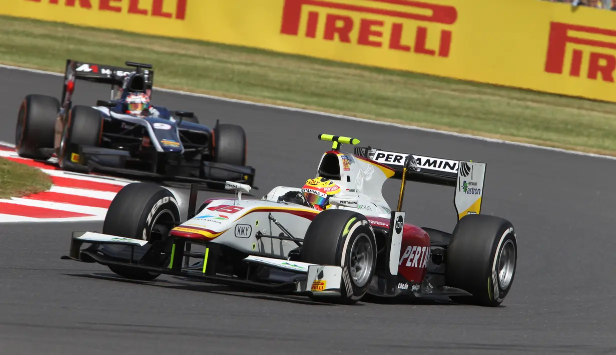 Rio Haryanto saat beraksi di Sirkuit Silverstone, Inggris. (GP2 Media Service)