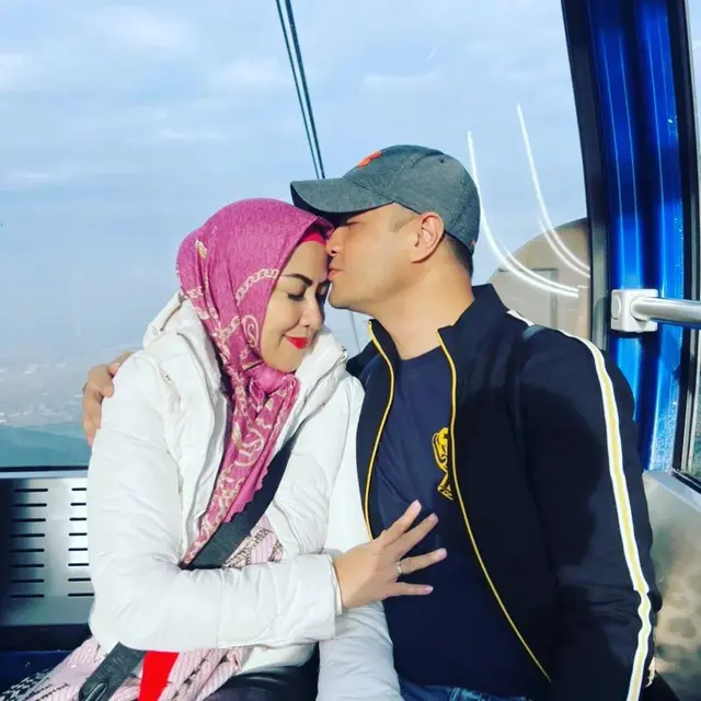 Lihat Lagi Kemesraan Venna Melinda dan Ferry Irawan Sebelum Muncul Kabar Dugaan KDRT