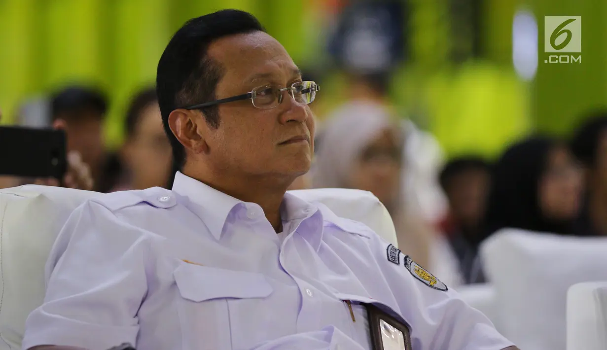 Dirut KAI Edi Sukmoro menghadiri Dialog Kebangsaan Seri II di Stasiun Gambir, Jakarta, Senin (18/2). Dialog tersebut mengambil tema "Mengokohkan kebangsaan menyongsong Indosia Emas 2045". (Liputan6.com/Johan Tallo)