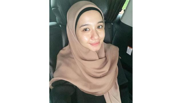 6 Potret Laudya Cynthia Bella Natural Tanpa Makeup, Cantik Memesona