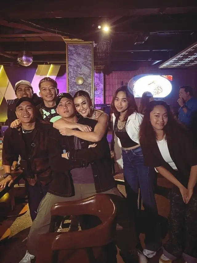 Klarifikasi Kabar Meninggal, Ini 6 Potret Agnez Mo yang Sedang Pulang ke Indonesia