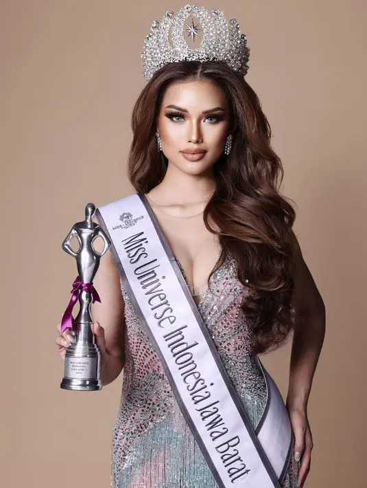<p>Wakil Jawa Barat itu memutuskan untuk mundur dari jabatannya sebagai 2nd Runner Up Miss Universe Indonesia. [Instagram/muthiafrachman]</p>