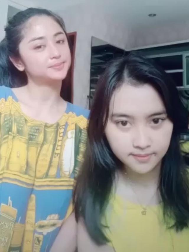 Dewi Perssik
