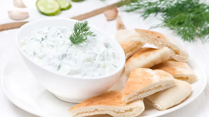 Resep Yogurt Fermentasi dengan Sayur Hijau