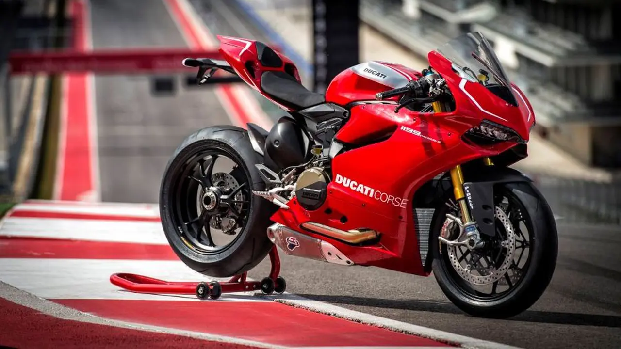 Ducati Panigale 1199 R