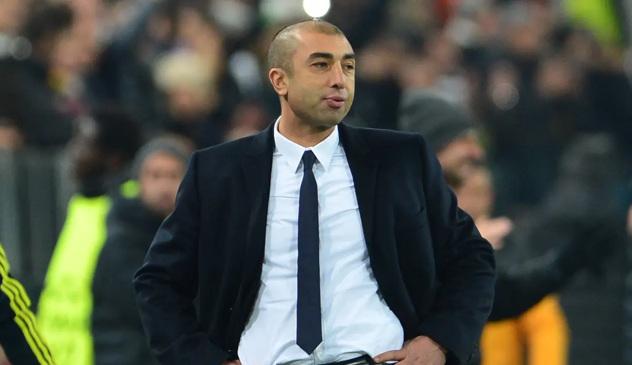 Prestasi tersebut membuat Chelsea memberikanya kontrak permanen. Namun tak lama setelahnya ia dipecat dan digantikan Rafael Benitez. (AFP/Tobias Schwarz)
