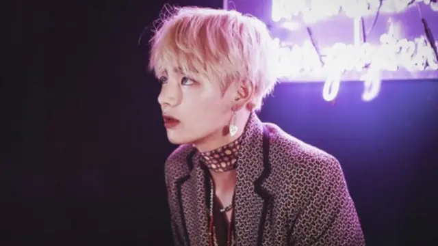 V `BTS` (Wikia)