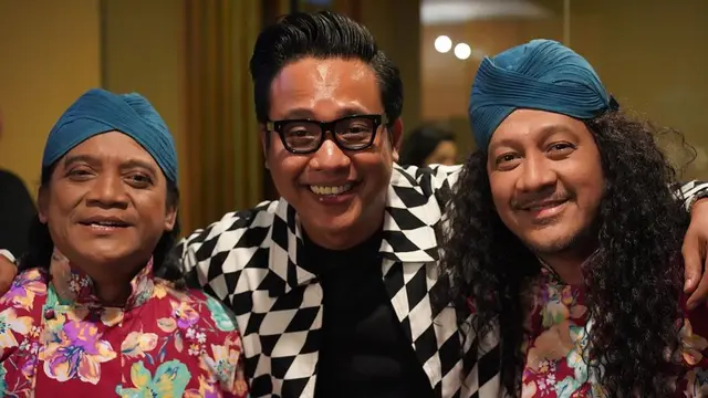 Tenar di Kalangan Milenial Berkat Acaranya, Ini 6 Potret Gofar Hilman dan Didi Kempot