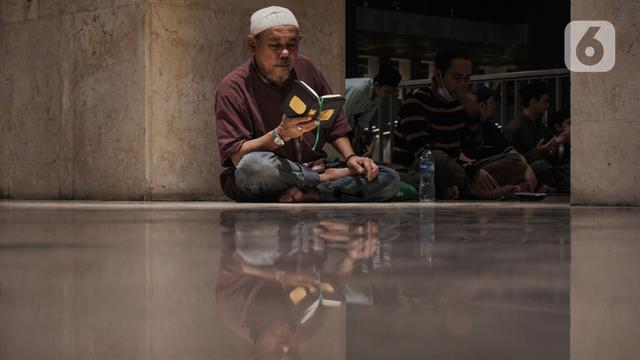 Malam 25 Ramadan, Ribuan Jamaah Khusyuk Menjemput Lailatul Qadar di Masjid Istiqlal