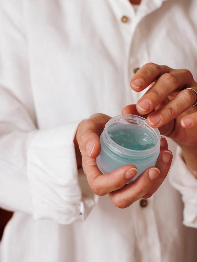 Cara membuat masker rambut dari aloe vera dan bawang