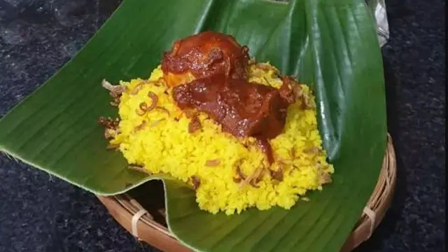 Nasi Kuning khas Banjar