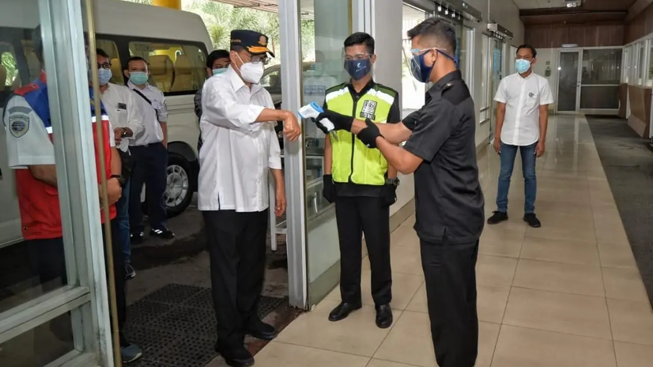 Kunjungan Kerja Menhub Budi Karya Sumadi dalam rangka peninjauan sarana dan prasarana transportasi di Provinsi Sumatera Utara, Sabtu (7/11/2020). (Dok Kemenhub)