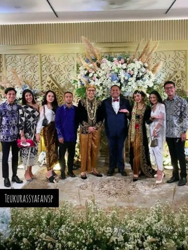Go Public, Ini 5 Potret Kebersamaan Teuku Rassya dan Kekasih
