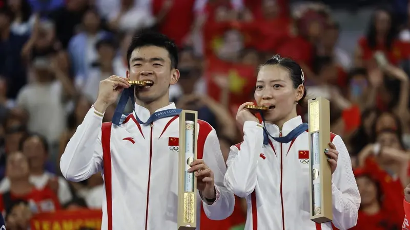 Top 3: Huang Yaqiong Dilamar Usai Sabet Emas di Olimpiade Paris 2024