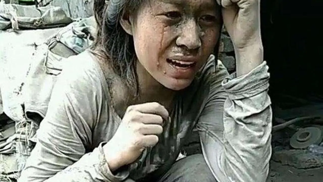 [Bintang] Wanita Ini Dijuluki Sebagai Gadis Semen, Fakta Kehidupannya Sedih Banget