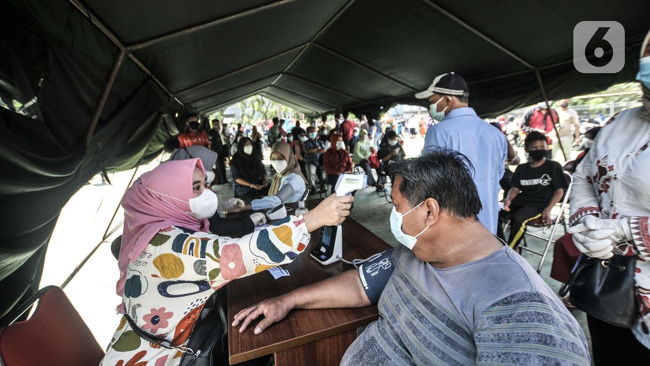 Antusias Warga Ikut Vaksinasi Keliling