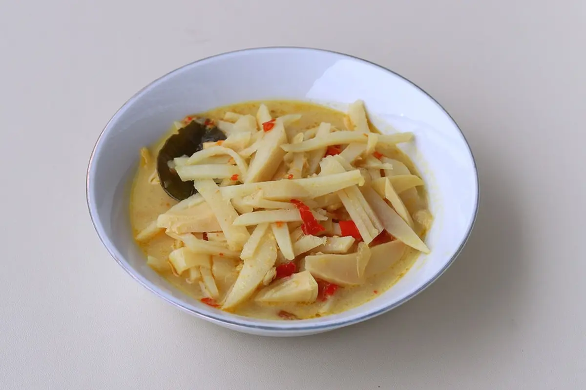 Ilustrasi sayur rebung