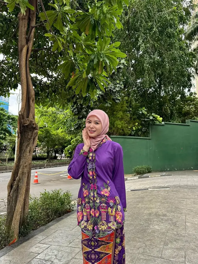 6 Potret Lebaran Ayana Moon di Jakarta dan Malaysia, Semua Berkesan