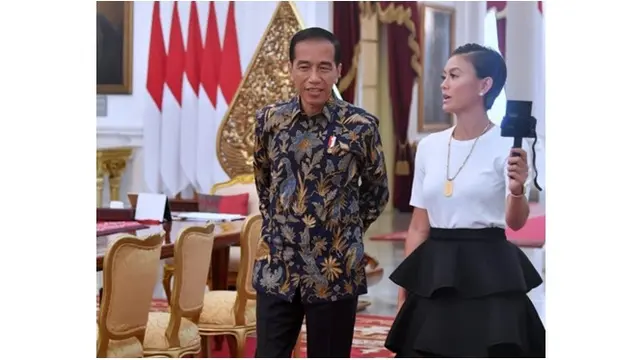 7 Kebersamaan Jokowi dengan Seleb Tanah Air, Dari Acara Resmi Hingga Nge-Vlog
