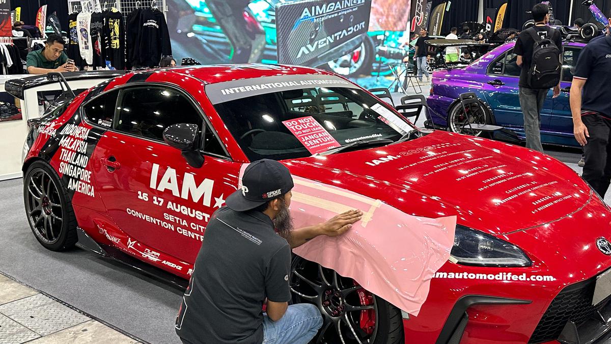 Cat Lokal Unjuk Gigi di IAM Malaysia 2025