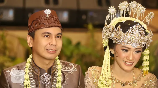 [Bintang] Pernikahan Raditya Dika dan Anissa Aziza
