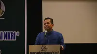 Ketua KEIN Soetrisno Bachir menyampaikan orasi ilmiahnya di acara Muzakarah Pemberdayaan Ekonomi Keumatan Dalam Bingkai NKRI di Kota Medan, Minggu (29/4/2018). (Foto: Liputan6.com/Reza Effendi)