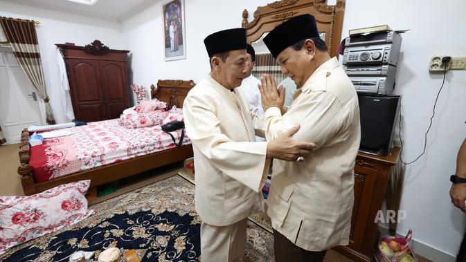Menhan Prabowo Subianto bertemu dengan Habib Luthfi di Pekalongan, Jawa Tengah. (Ist)