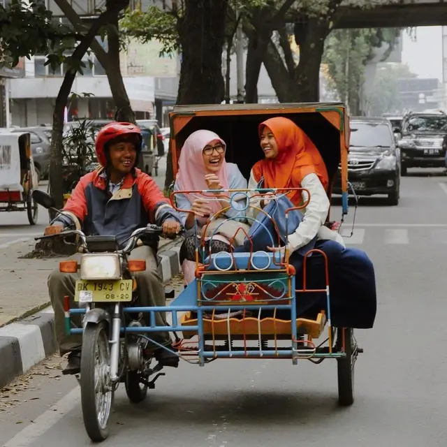 Berteman Dekat, Ini 6 Potret Lawas Yuki Kato dan Febby Rastanty saat Syuting Film CCP