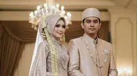 6 Gamis Couple Kombinasi Brokat untuk Pernikahan, Serasi dan Elegan