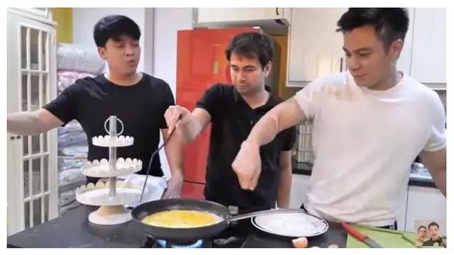 7 Momen Raffi dan Baim Masak Sahur untuk Istri Tercinta, Ternyata Rasanya Asin