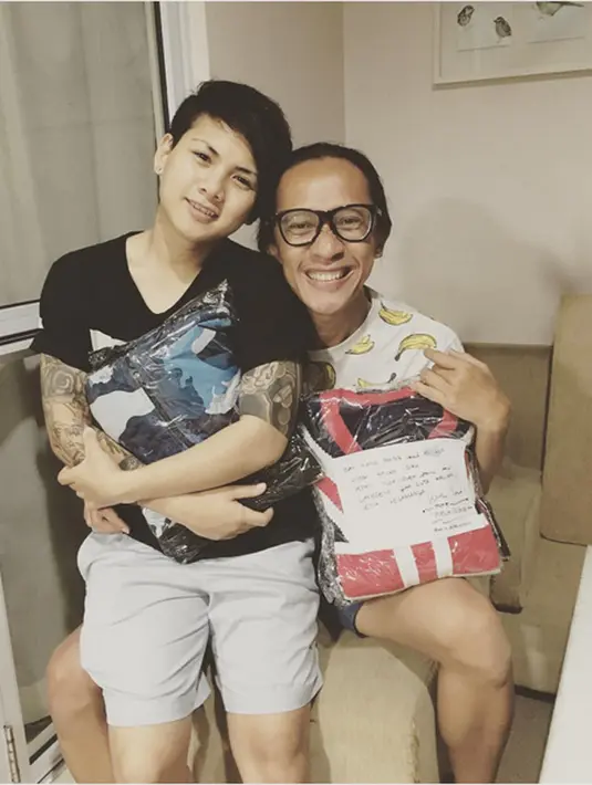 "Kami juga kaget dari pengacara. Karena Eve memikirkan banyak hal, dia mikirin harga diri juga sebagai wanita ga mungkin cinta bertepuk pada satu tangan saja," kata Henry. (Instagram/psychodiva2016)