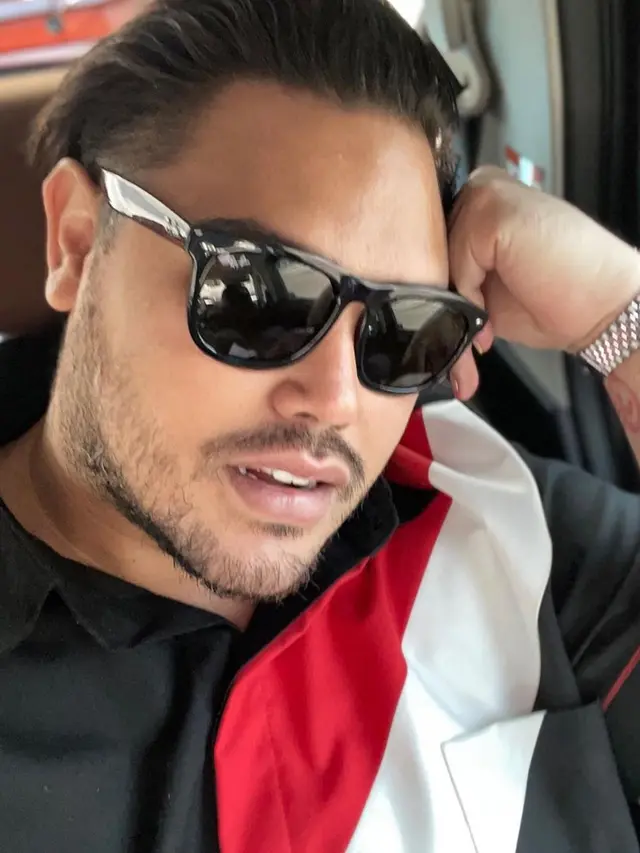 Turun Berat Badan Hingga 12 Kg, Ini 6 Potret Terbaru Ivan Gunawan. (Sumber: Instagram/ivan_gunawan)
