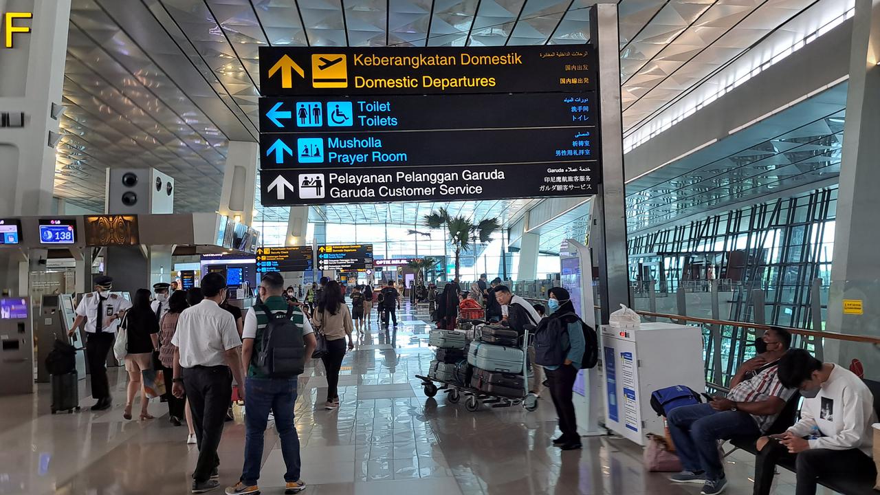 PT Angkasa Pura II memprediksi puncak arus mudik Lebaran 2023, terjadi di Bandara Internasional Soekarno Hatta pada H-3 sampai H-1 Lebaran, atau terjadi sekitar tanggal 18 sampai 21 April 2023.