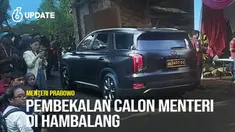 Presiden terpilih Prabowo Subianto mengundang sejumlah tokoh yang di antaranya merupakan calon menteri ke kediaman Hambalang, Bogor, Jawa Barat. Mereka akan menerima pembekalan sebelum nantinya masuk kabinet pemerintahan Prabowo-Gibran periode 2024-2...