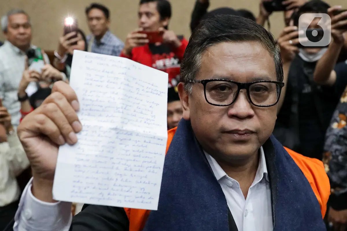 Sekjen PDIP Hasto Kristiyanto Jalani Sidang Pembacaan Dakwaan